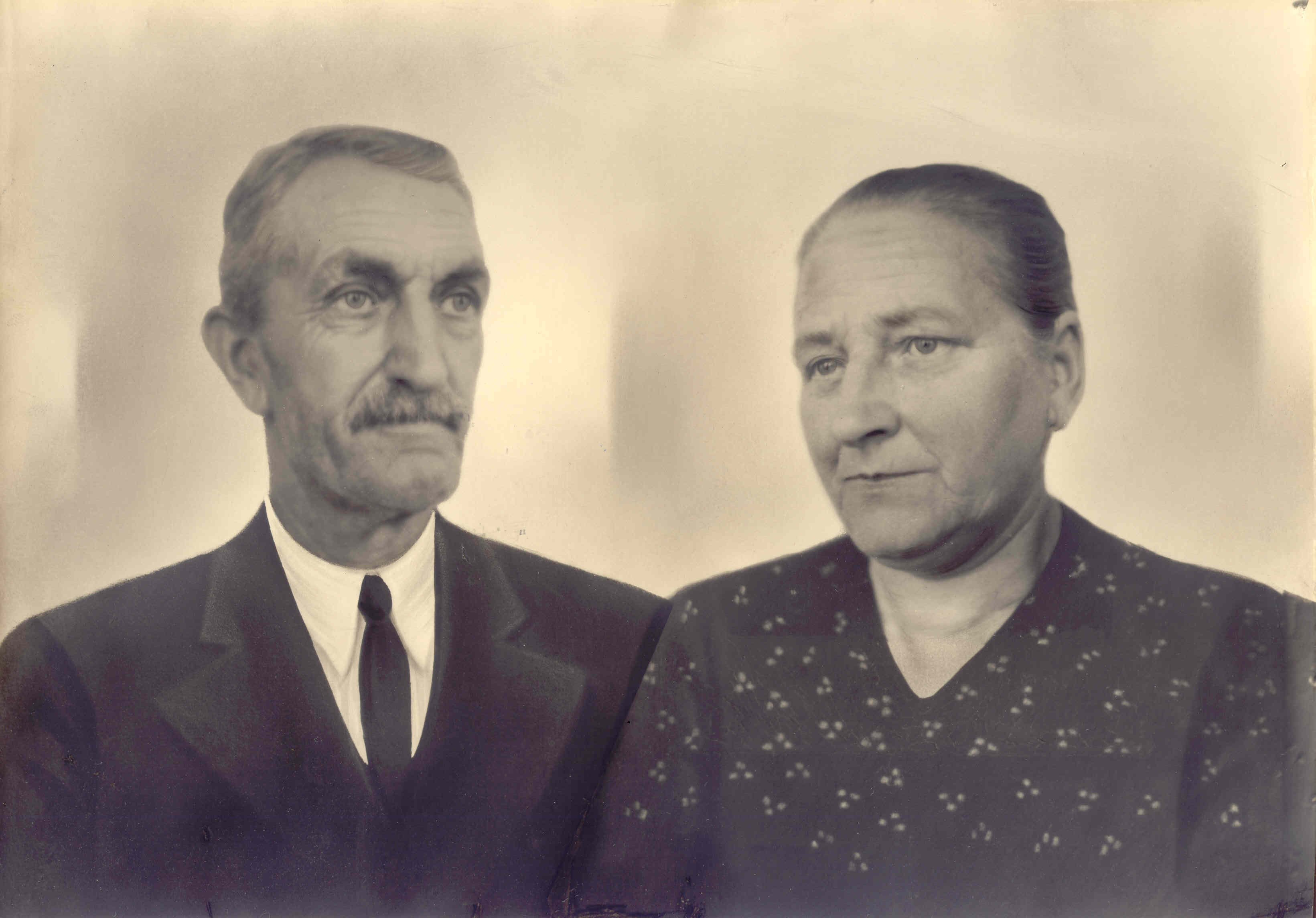 Klik voor foto in apart venster 0013001401.jpg