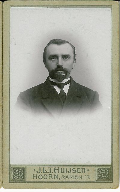Klik voor foto in apart venster 029111.jpg