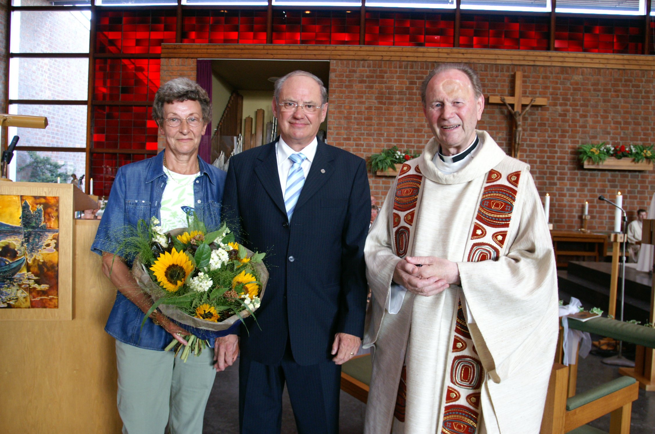 Klik voor foto in apart venster 0389038810.jpg