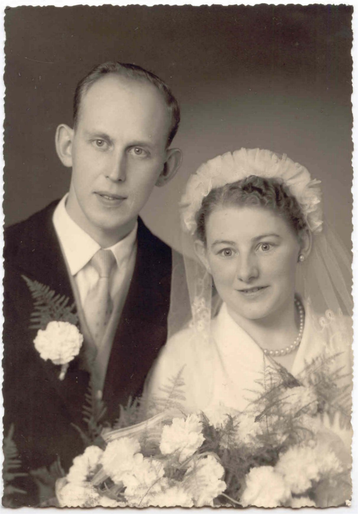 Klik voor foto in apart venster 058501.jpg